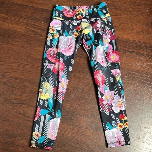 Athletic leggings  - Picture 1 of 3